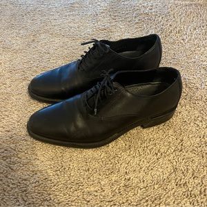 Cole Haan Nike Air Madison black leather dress shoes